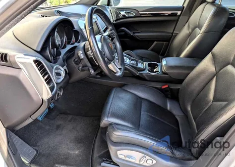 2016 Porsche Cayenne S из США, поврежденный, VIN WP1AB2A24GLA94076